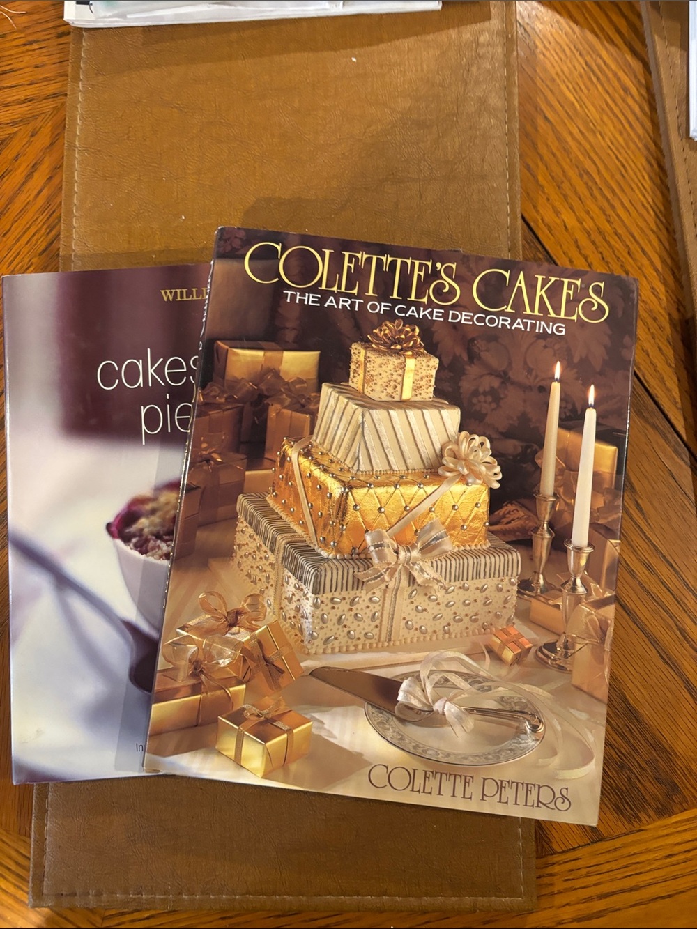 Williams Sonoma Colette's Cakes Book - Gold and Cream Cover
